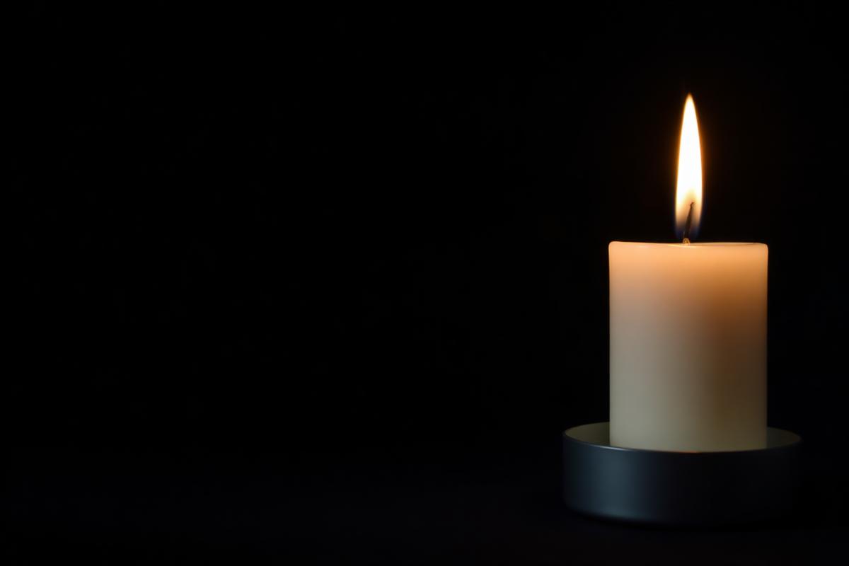 Vela encendida, símbolo del amor de vela